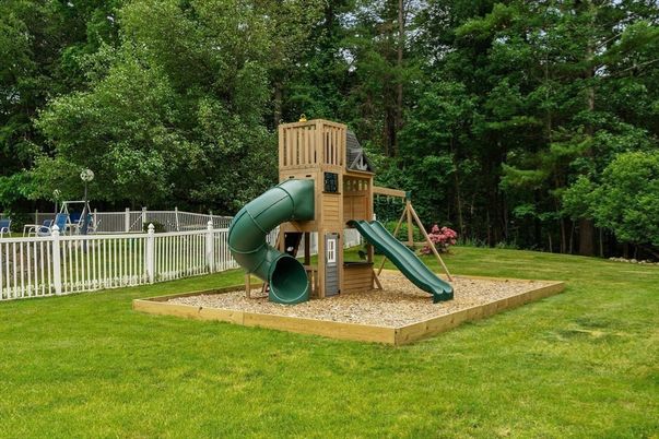Backyard, Exterior, Playground