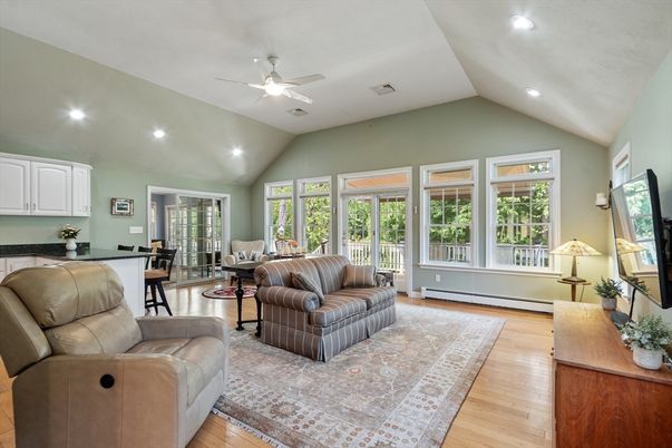 Interior, Living room, Recessed Lighting, Wood Texture Flooring