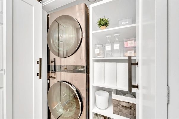 Interior, Utility Closets, Washer