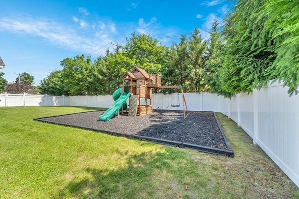 Backyard, Exterior, Playground