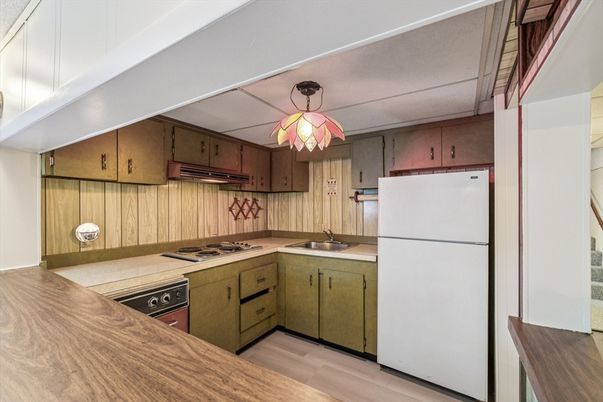 Interior, Kitchen, Wood Texture Flooring