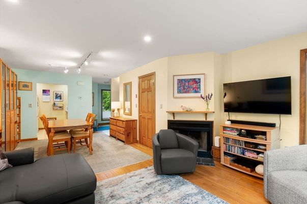 Dining room, Fireplace, Interior, Recessed Lighting, Wood Texture Flooring