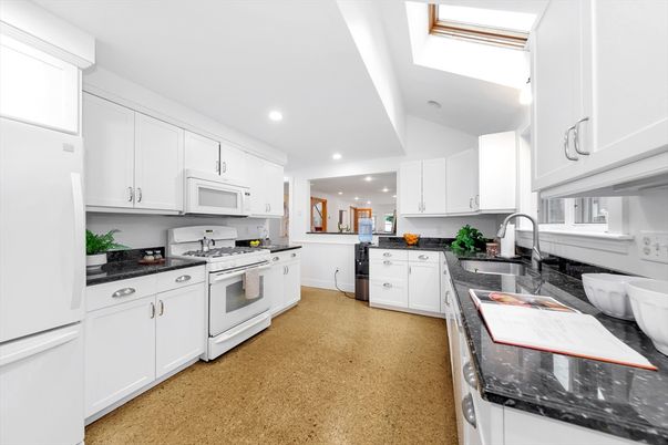 Interior, Kitchen, Recessed Lighting