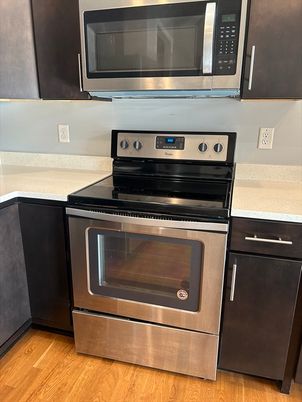 Interior, Kitchen, Stainless Steel Appliances, Wood Texture Flooring