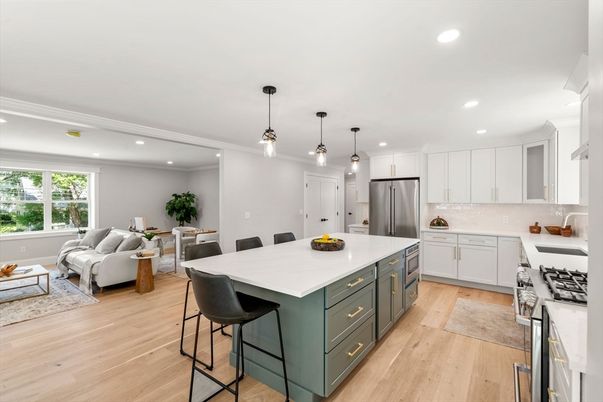 Dining room, Interior, Kitchen, Living room, Pendant Lights, Recessed Lighting, Stainless Steel Appliances, Wood Texture Flooring