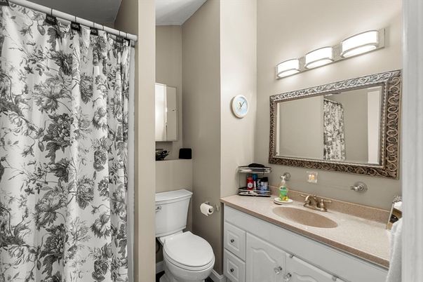 Bathroom, Interior