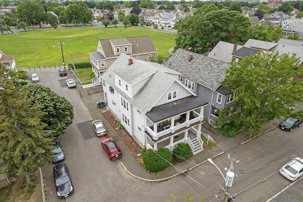 Exterior, Drone