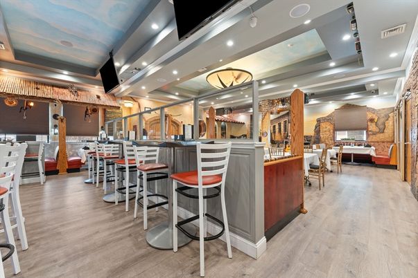 Dining room, Interior, Recessed Lighting, Stone Walls, Wood Texture Flooring