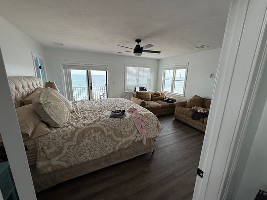 Bedroom, Interior, Water, Wood Texture Flooring