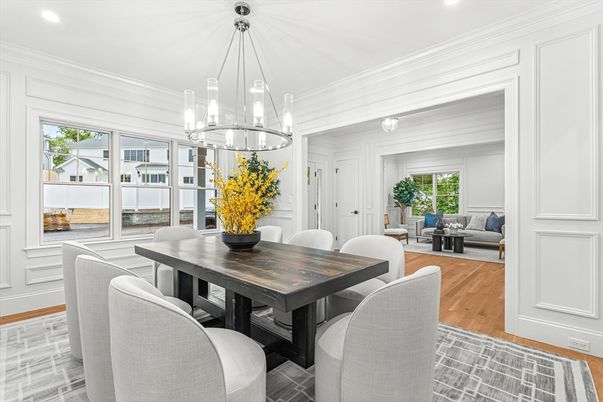 Dining room, Interior, Living room, Pendant Lights, Recessed Lighting, Wood Texture Flooring