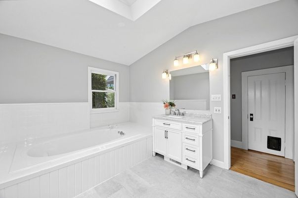 Bathroom, Dual Sink Vanities, Interior, Wood Texture Flooring
