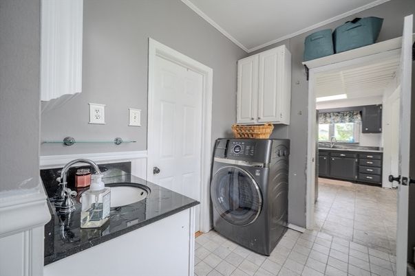 Interior, Utility Closets, Washer