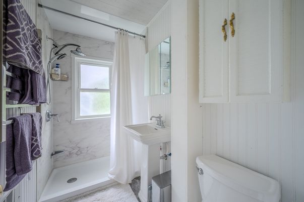 Bathroom, Interior, Marble Walls