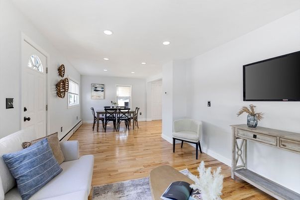 Dining room, Interior, Recessed Lighting, Wood Texture Flooring