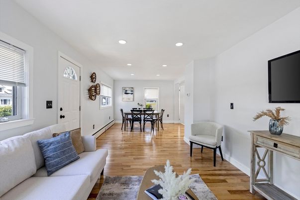 Dining room, Interior, Recessed Lighting, Wood Texture Flooring
