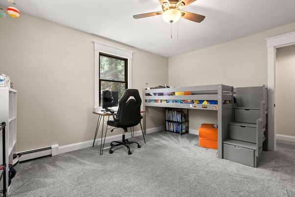 Home Office, Interior
