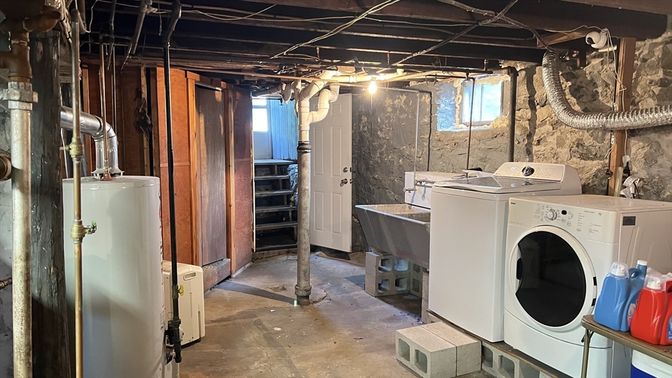 Interior, Washer