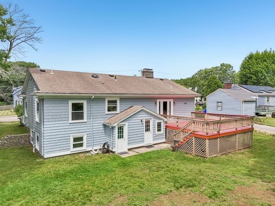Backyard, Exterior, Hot Tub, Solar Panels