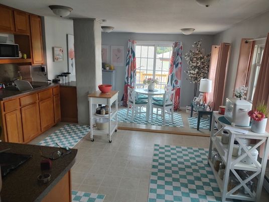 Dining room, Interior