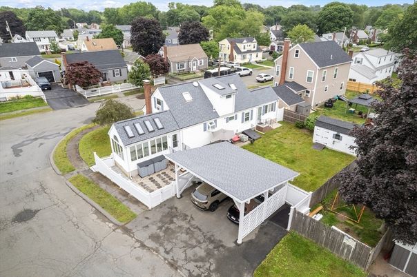 Exterior, Drone