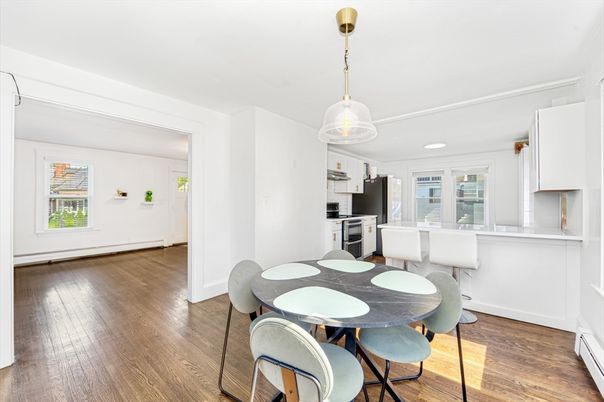 Dining room, Interior, Kitchen, Pendant Lights, Recessed Lighting, Stainless Steel Appliances, Wood Texture Flooring