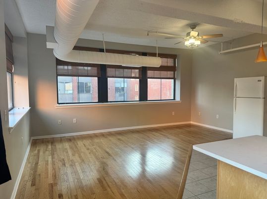 Empty room, Interior, Pendant Lights, Wood Texture Flooring
