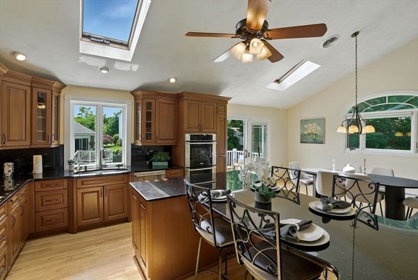 Dining room, Interior, Kitchen, Pendant Lights, Recessed Lighting, Wood Texture Flooring