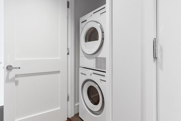 Interior, Utility Closets, Washer