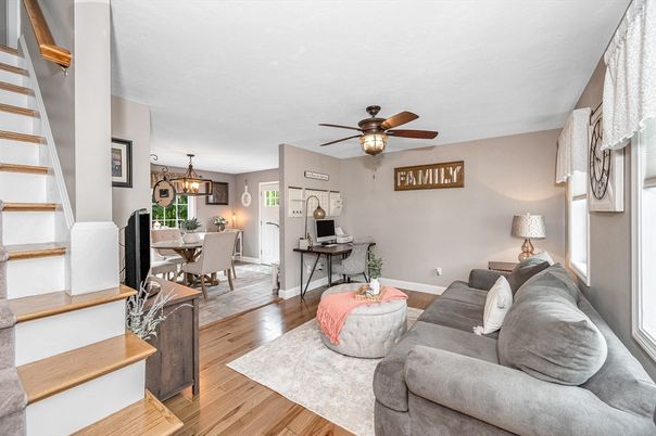 Dining room, Interior, Living room, Wood Texture Flooring