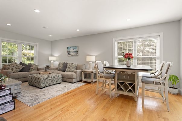 Dining room, Interior, Living room, Recessed Lighting, Wood Texture Flooring