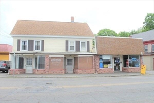 Exterior, Facade, Cape Cod