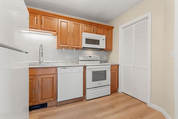 Interior, Kitchen, Wood Texture Flooring
