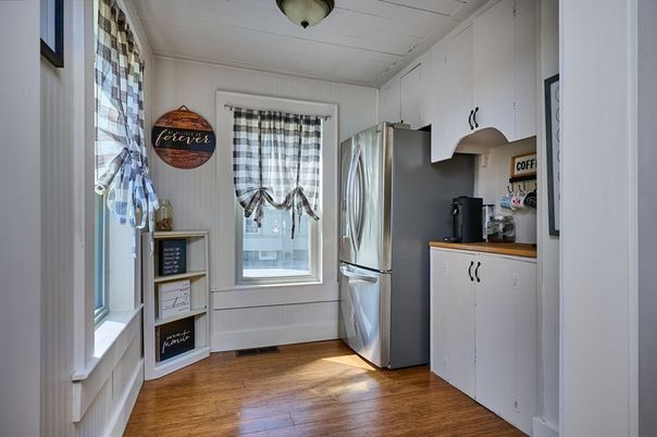 Interior, Kitchen, Wood Texture Flooring