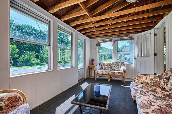 Interior, Living room, Sun Room, Wooden Beams, Wooden Ceilings