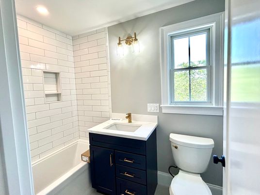 Bathroom, Interior, Recessed Lighting