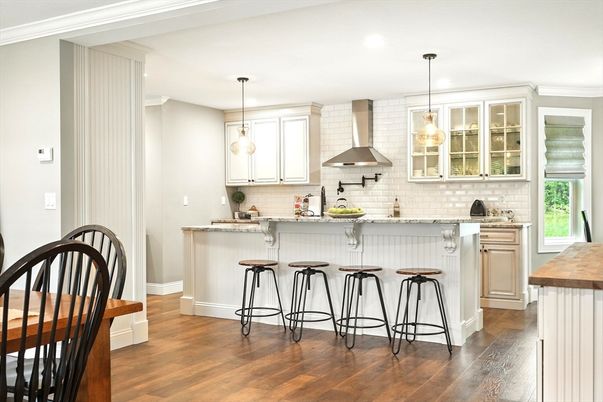 Interior, Kitchen, Pendant Lights, Recessed Lighting, Wood Texture Flooring