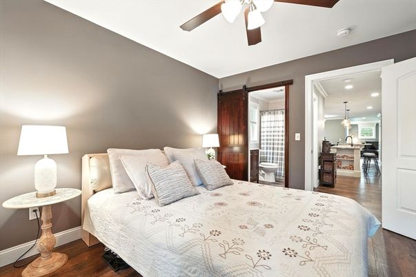 Bedroom, Interior, Pendant Lights, Recessed Lighting, Wood Texture Flooring