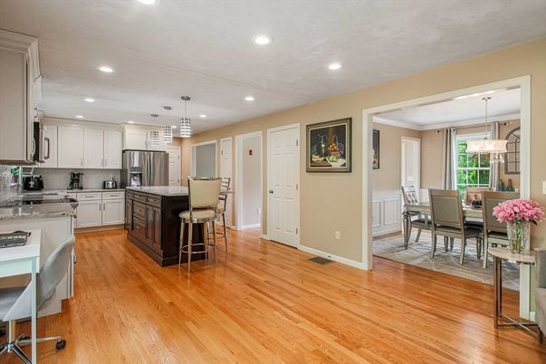 Dining room, Interior, Kitchen, Pendant Lights, Recessed Lighting, Stainless Steel Appliances, Wood Texture Flooring