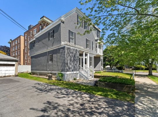 Detached Garage, Exterior, Facade, Queen Anne Victorian
