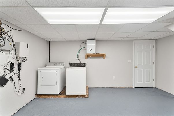 Interior, Washer