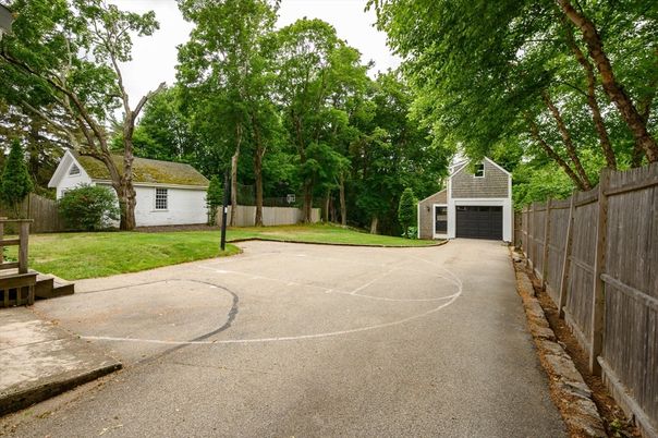 Backyard, Detached Garage, Exterior
