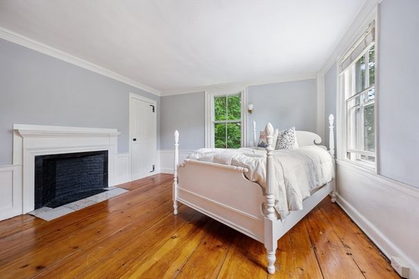 Bedroom, Fireplace, Interior, Wood Texture Flooring