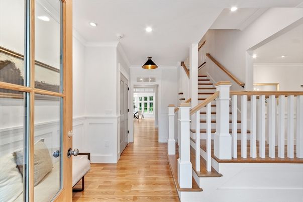 Interior, Pendant Lights, Recessed Lighting, Wood Texture Flooring