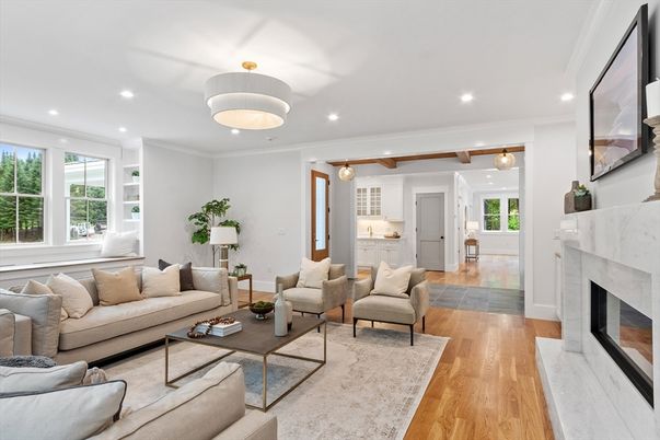Fireplace, Interior, Living room, Pendant Lights, Recessed Lighting, Wood Texture Flooring