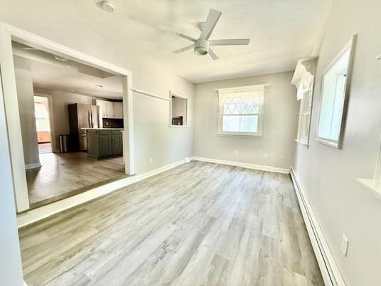 Empty room, Interior, Kitchen, Wood Texture Flooring