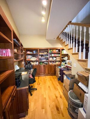 Home Office, Interior, Recessed Lighting, Wood Texture Flooring