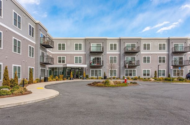 Exterior, Facade, Condo Building