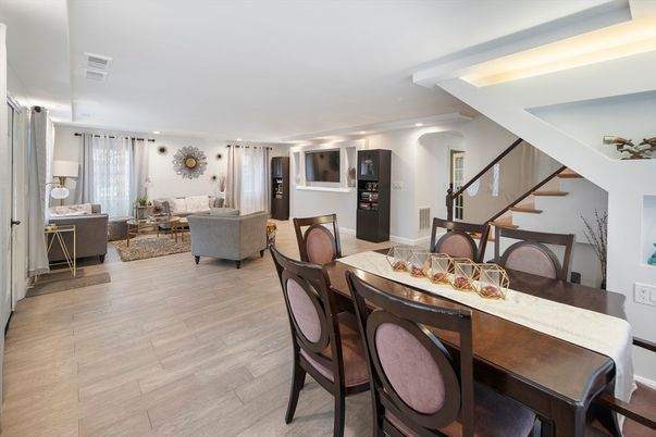 Dining room, Interior, Living room, Recessed Lighting, Wood Texture Flooring