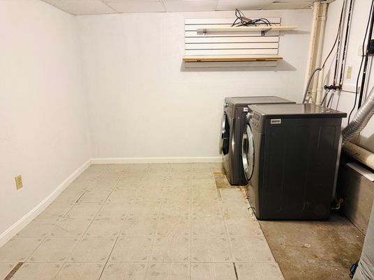 Interior, Washer