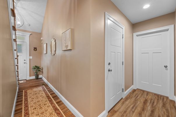 Interior, Recessed Lighting, Wood Texture Flooring